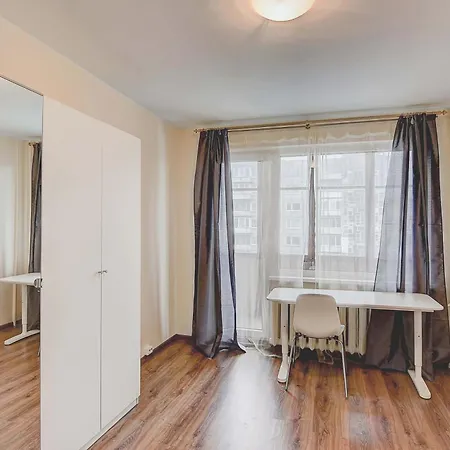 Aparthotel Zirmunu St 115 Students Lt